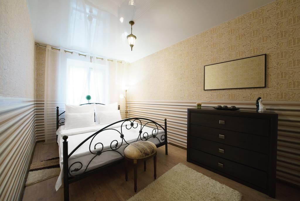 Paulmarie Apartments On Pushkina Bobruisk Ngoại thất bức ảnh